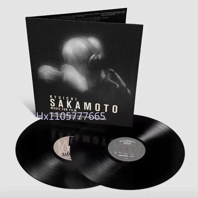 أسطوانة فينيل 2LP جديدة لفيلم  - مراجعة Japanese Fan وسعره